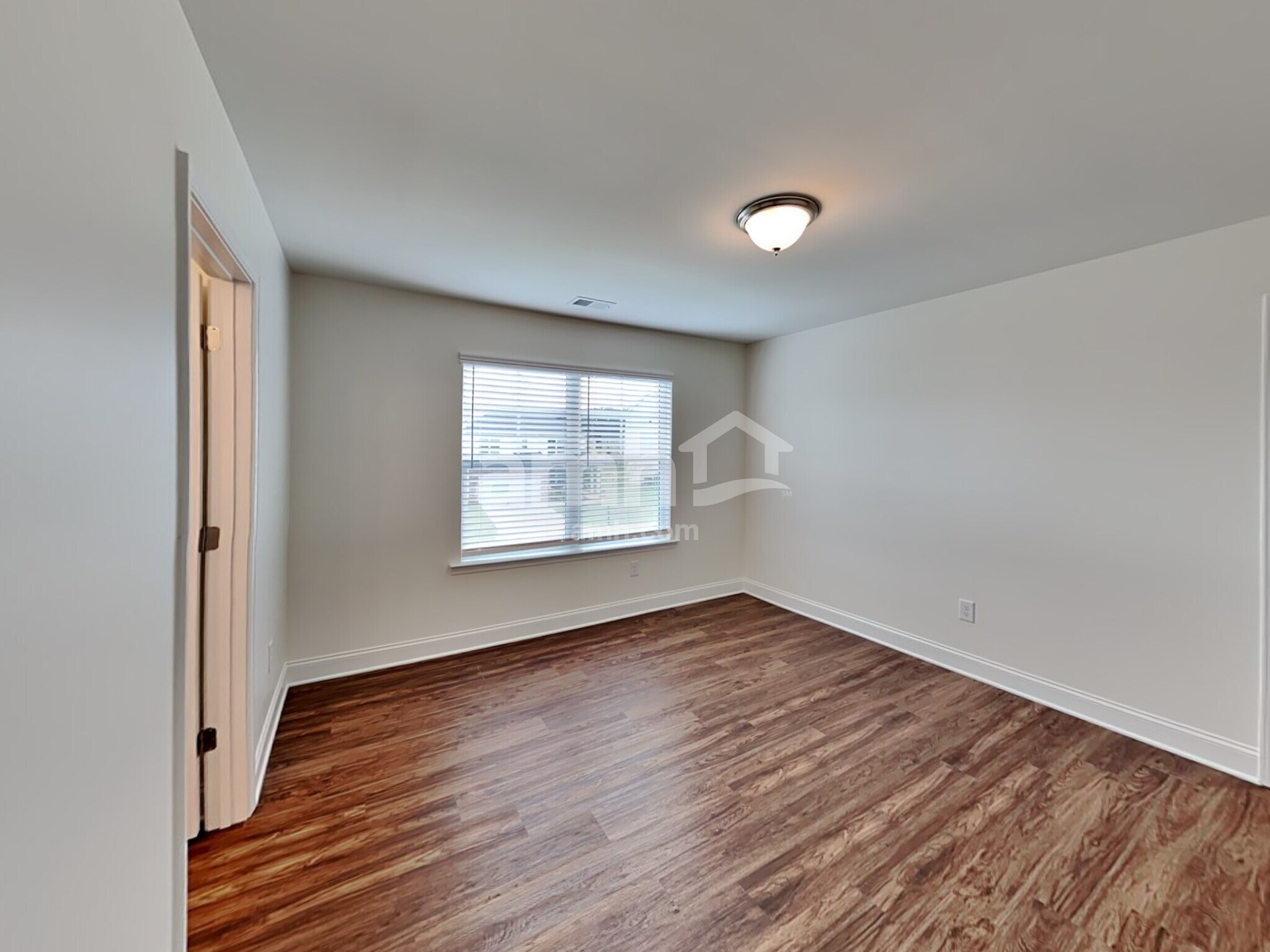 Building Photo - 5215 Smithbriar Dr