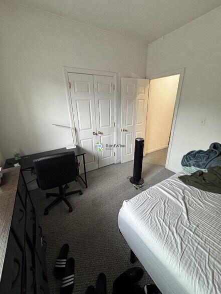 Building Photo - 480 Massachusetts Ave