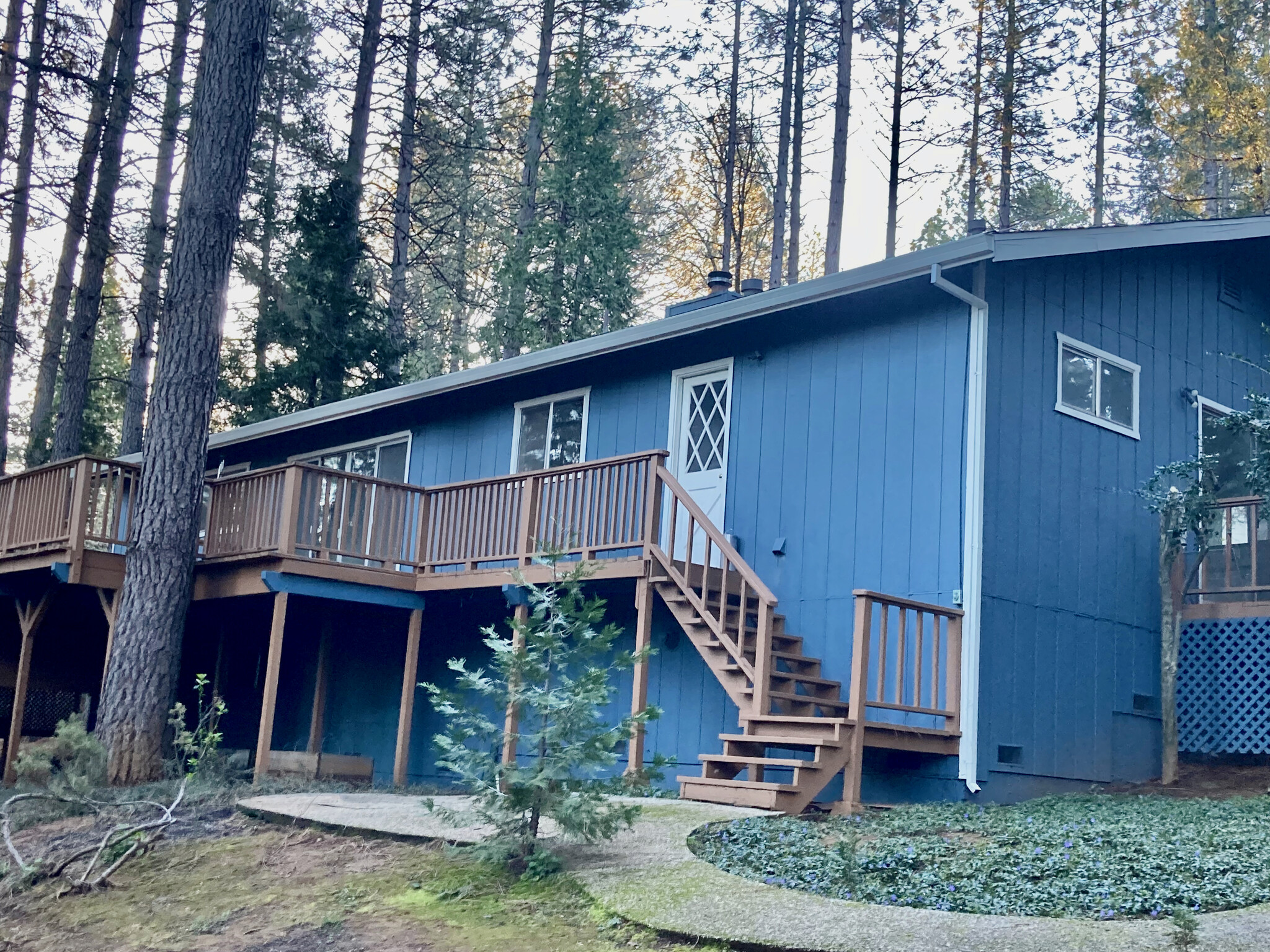 Building Photo - 11625 Forest View Dr