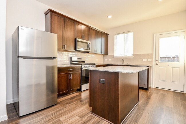 Building Photo - 17867 Baleage Ln