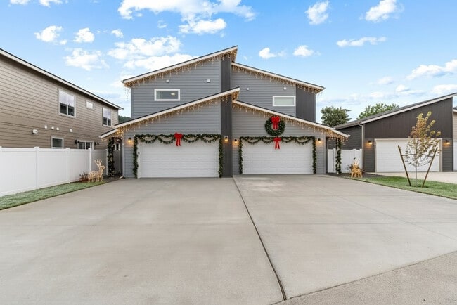 Building Photo - The Foundry