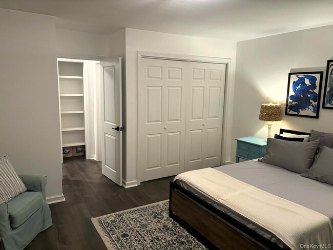 Building Photo - 26 Layton Ave