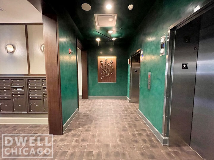 Building Photo - 710 N Aberdeen St