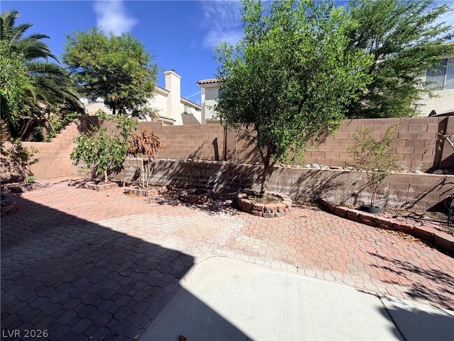 Building Photo - 9812 Antelope Canyon Ave