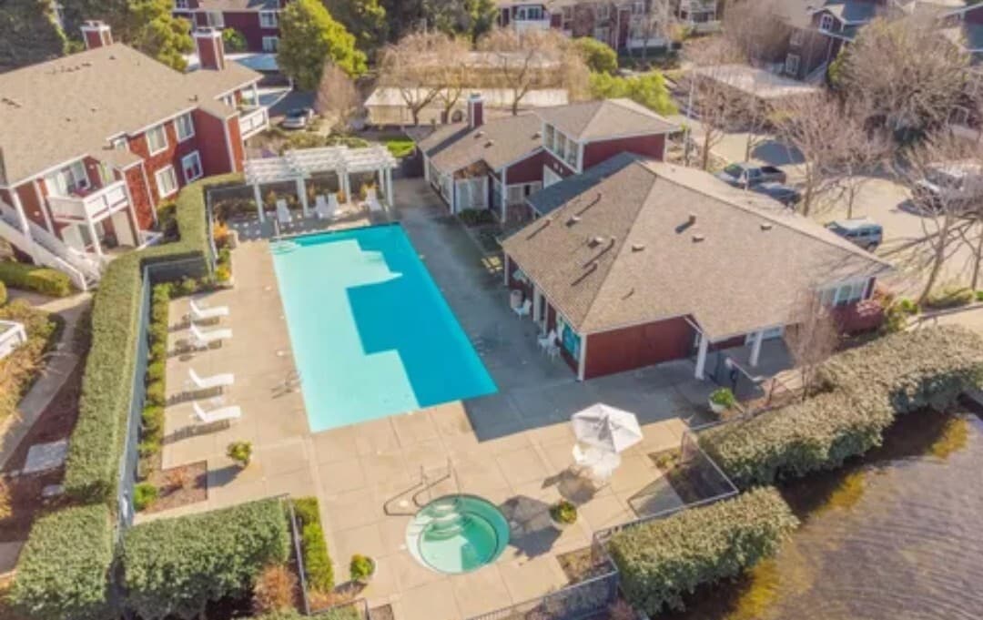 Building Photo - 242 Marina Lakes Dr