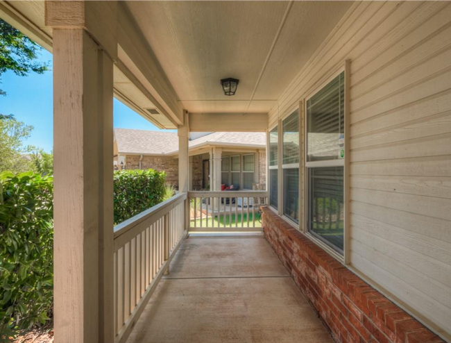 Building Photo - Cozy Home in Norman!