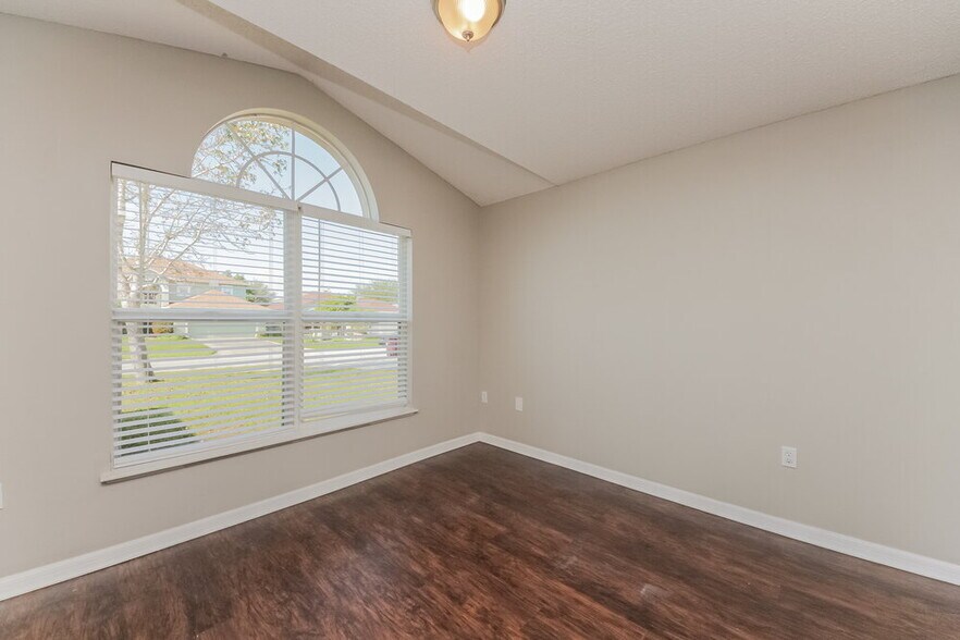Building Photo - 4821 Petal Pawpaw Ln