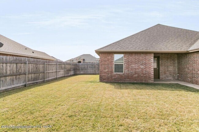 Building Photo - 9814 Asher Ave