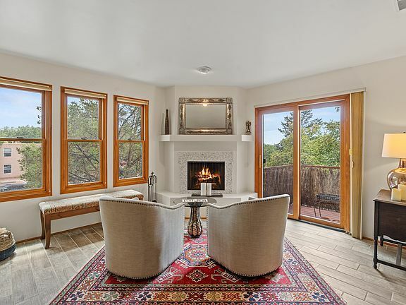 Building Photo - 207 Camino De Los Marquez