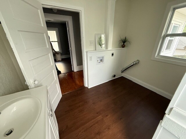 Building Photo - 306 Reber Ave