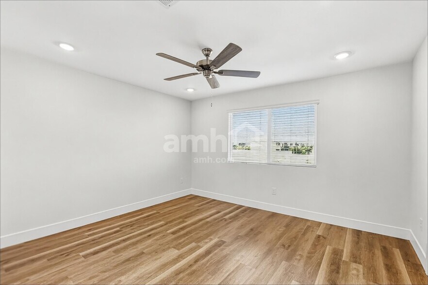 Building Photo - 7285 Arroyo Crossing Pkwy