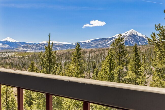 Building Photo - Long Term Rental- Snowscape Condos #50