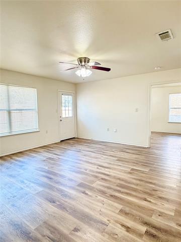 Building Photo - 3201 Royal Crest Dr