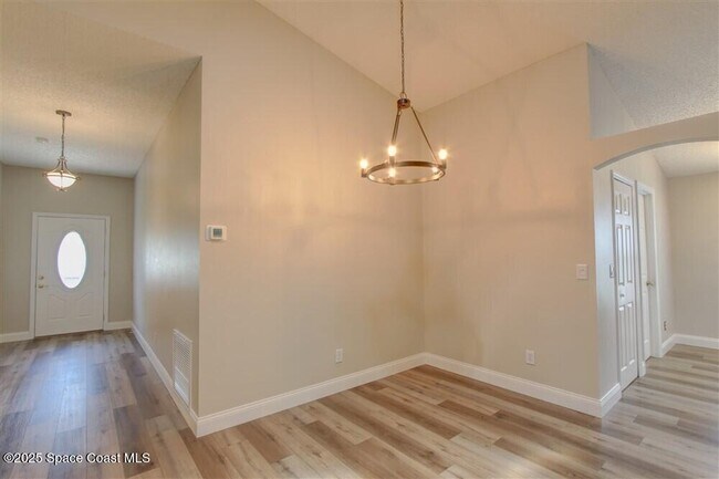 Building Photo - 680 Wickham Lakes Dr