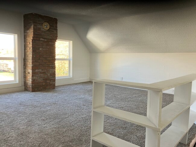 Building Photo - 41 Gulch Ln