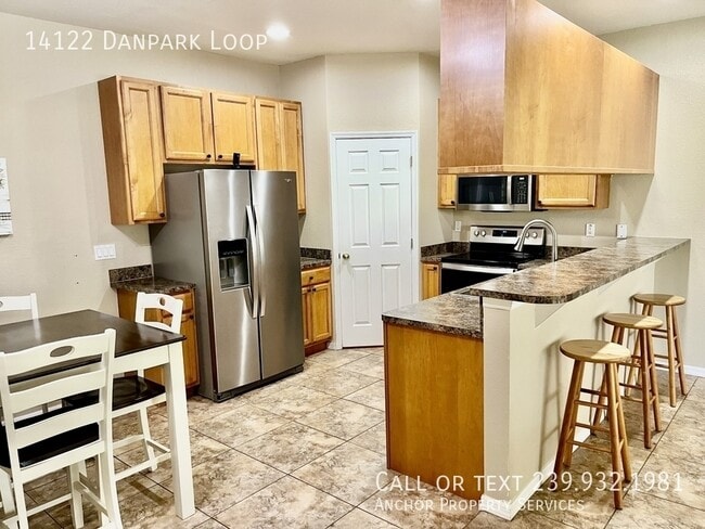 Building Photo - 14122 Danpark Loop