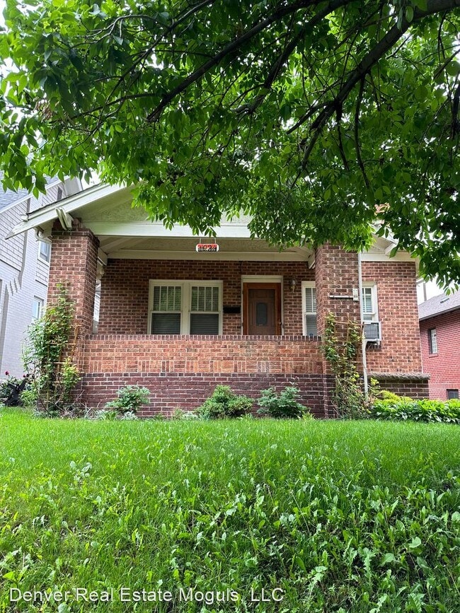 Primary Photo - 3 br, 2 bath House - 1034 S. Corona St.