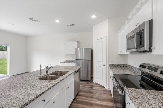 Building Photo - 15347 Abella Dr
