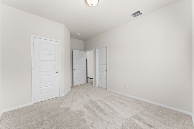 Building Photo - 27907 Emerald Vista Dr