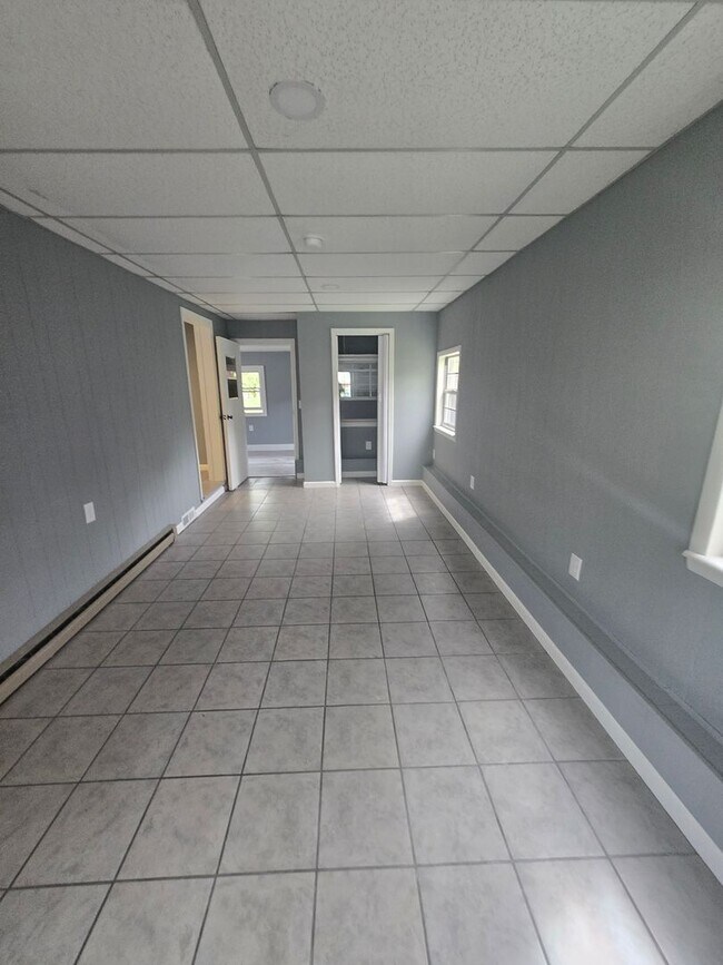 Building Photo - Newly Remodeled 3 Bedroom Home in Mosheim, TN – Move-In Ready!