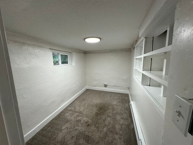 Building Photo - University Housing SLC LLC - 339