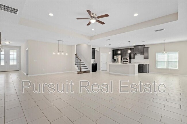 Building Photo - 246 Hutchinson Ln