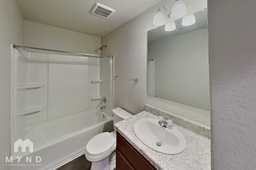 Building Photo - 3704 Colemans Run