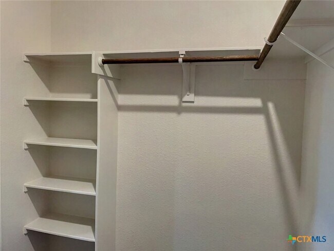 Building Photo - 1131 Yaupon
