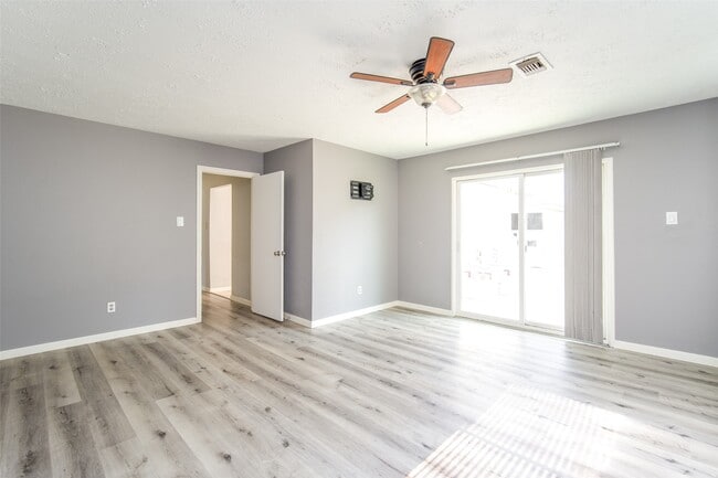 Building Photo - 8319 Wind Willow Dr