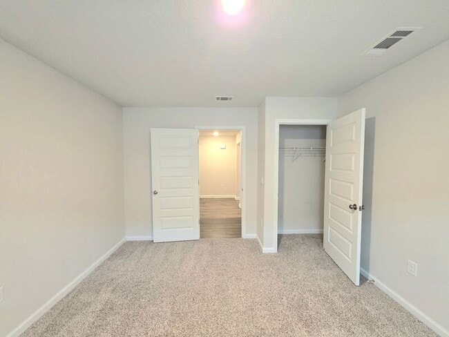 Building Photo - 4389 Tiger Oak Ct