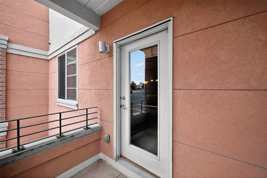 Building Photo - 4100 Albion St