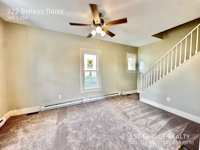 Building Photo - 222 Bypass Dr