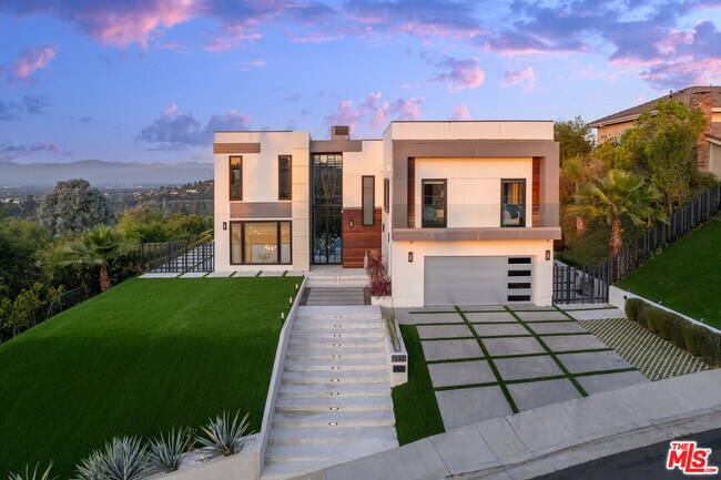 Building Photo - 4338 Gayle Dr