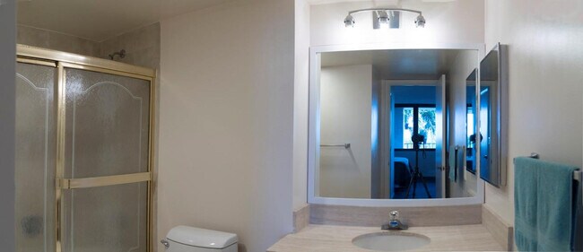 Building Photo - 1800 S Ocean Blvd