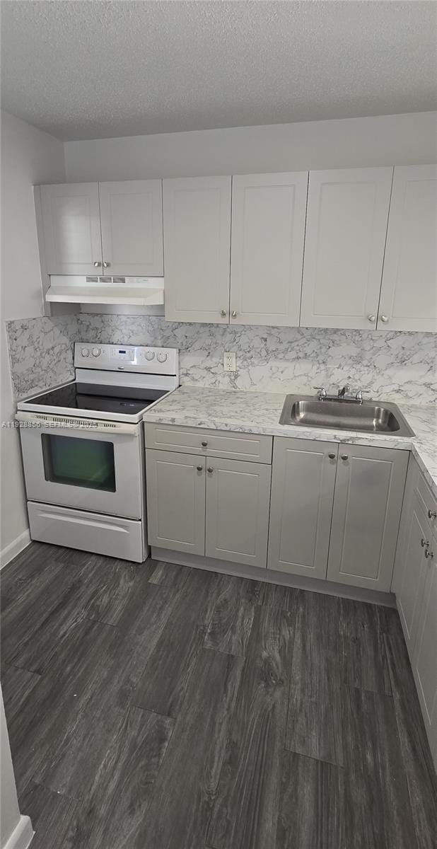 Building Photo - 10900 SW 196th St