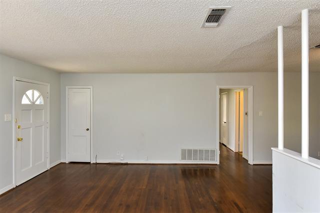 Building Photo - 4004 Anita Ave