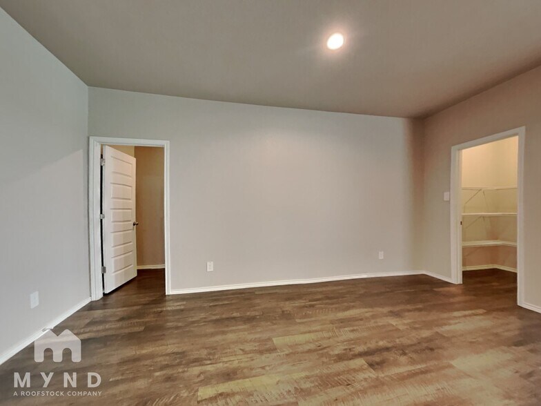 Building Photo - 4129 Asher Alley