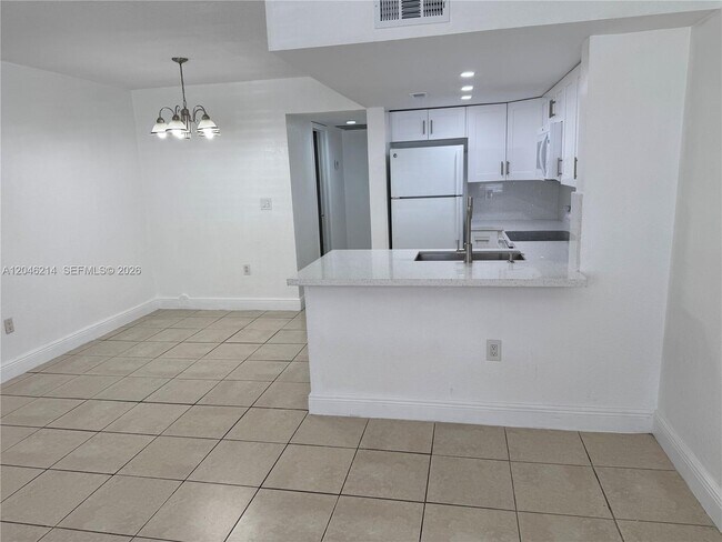 Building Photo - 8695 NW 6th Ln