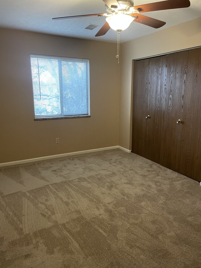 Building Photo - 6385 Catawba Dr