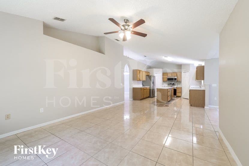 Building Photo - 32 Sawfish Ln