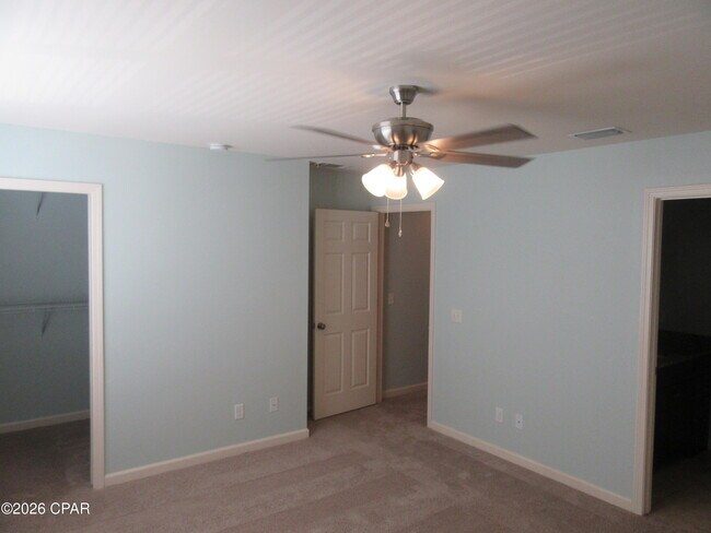 Building Photo - 2413 Astrid Ln