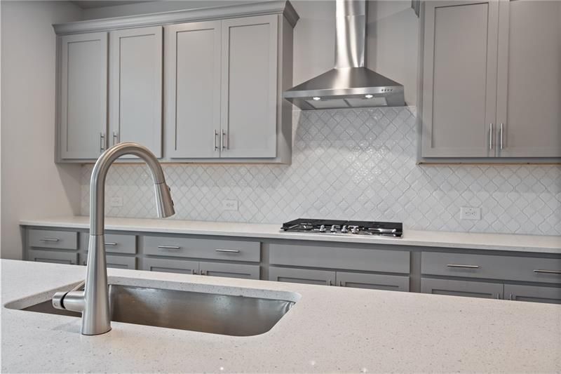 Building Photo - 4945 Shipley Ave