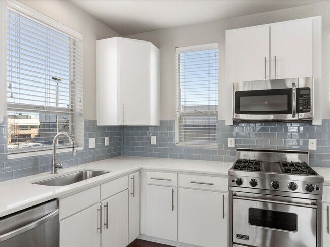 Building Photo - 2360 Uinta St