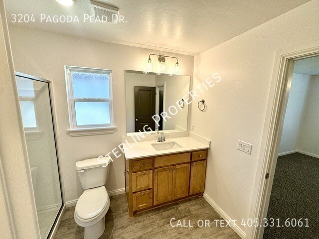 Building Photo - 3204 Pagoda Pead Dr
