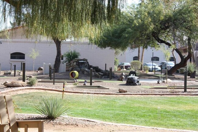 Building Photo - 6302 E Camelback Rd