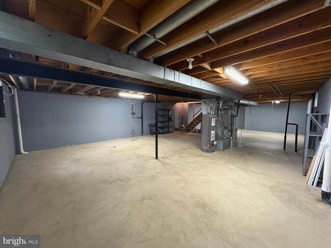 Building Photo - 5301 New Church Ct