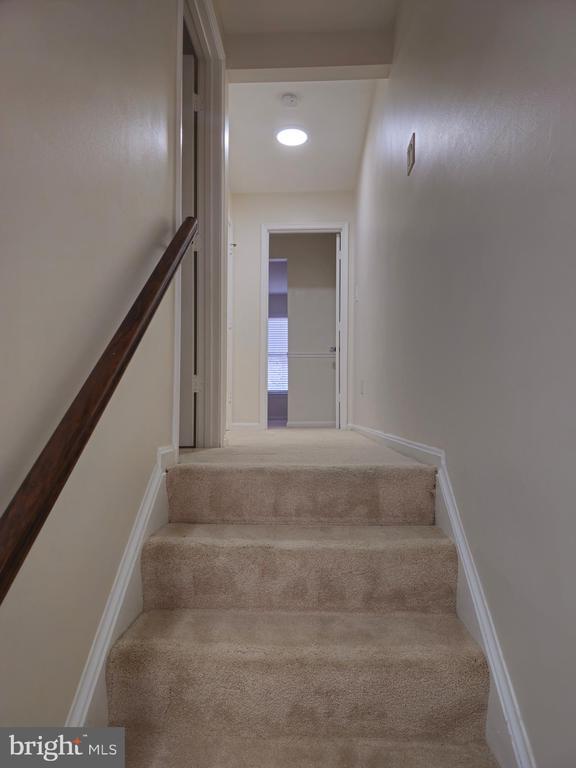 Building Photo - 6565 River Tweed Ln