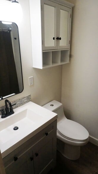 Building Photo - 4398 Northside Dr NE