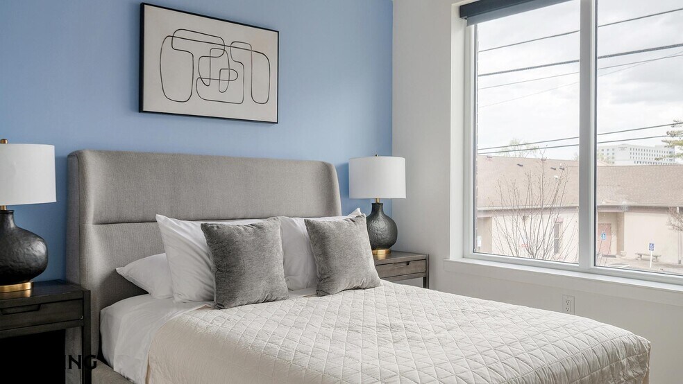 Building Photo - 1801 Patterson St