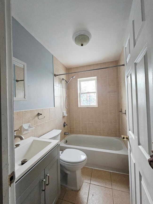 Building Photo - 561 Beach 43rd St